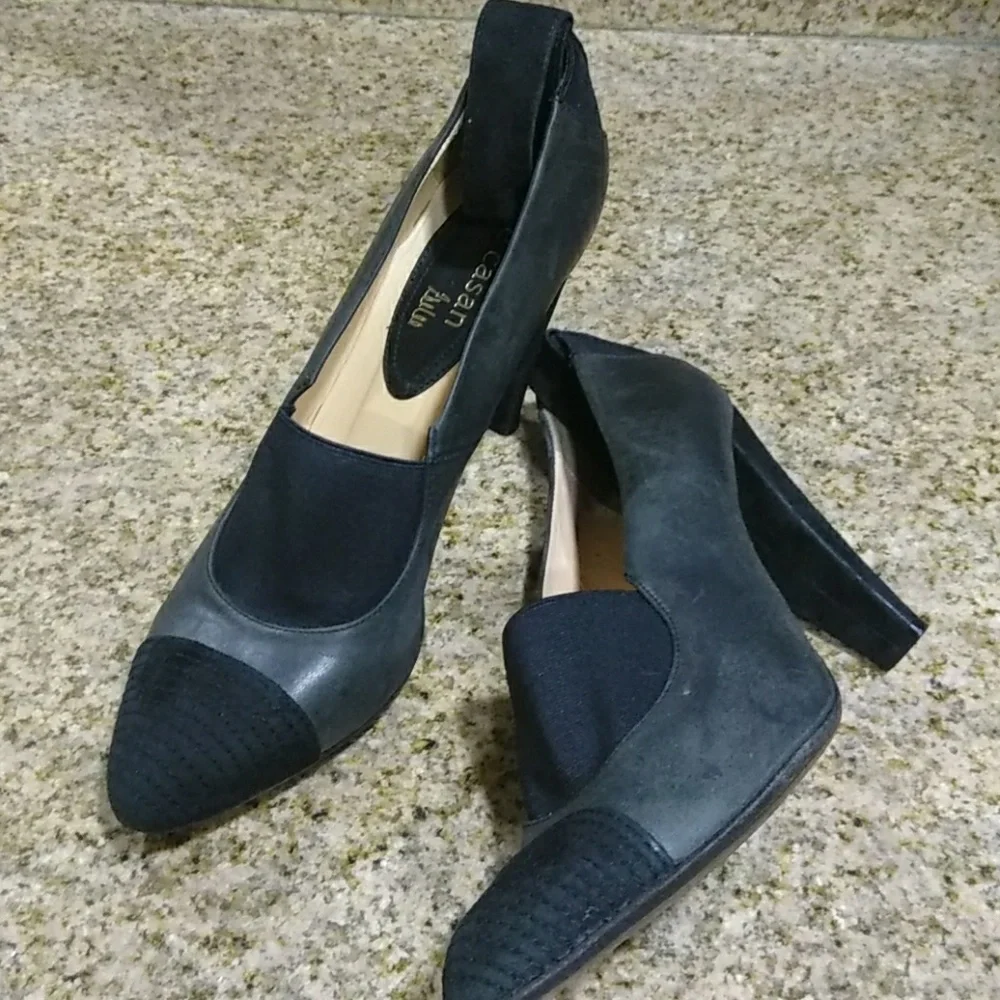 Te casan black heel size 9